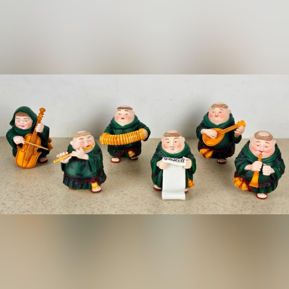 6 Piece Merry Makers Collection